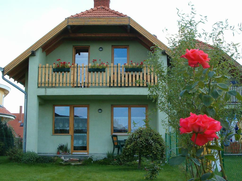 Apartman Nora Ii. Bük Buitenkant foto